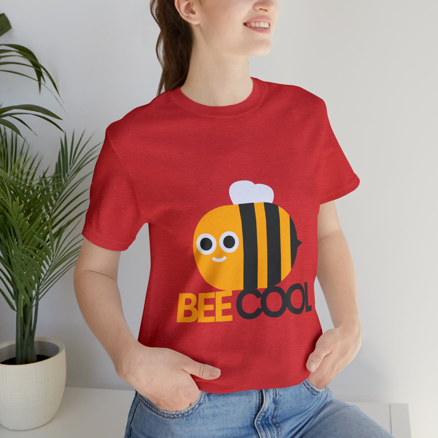 Bee Cool - Unisex Jersey Short Sleeve Tee