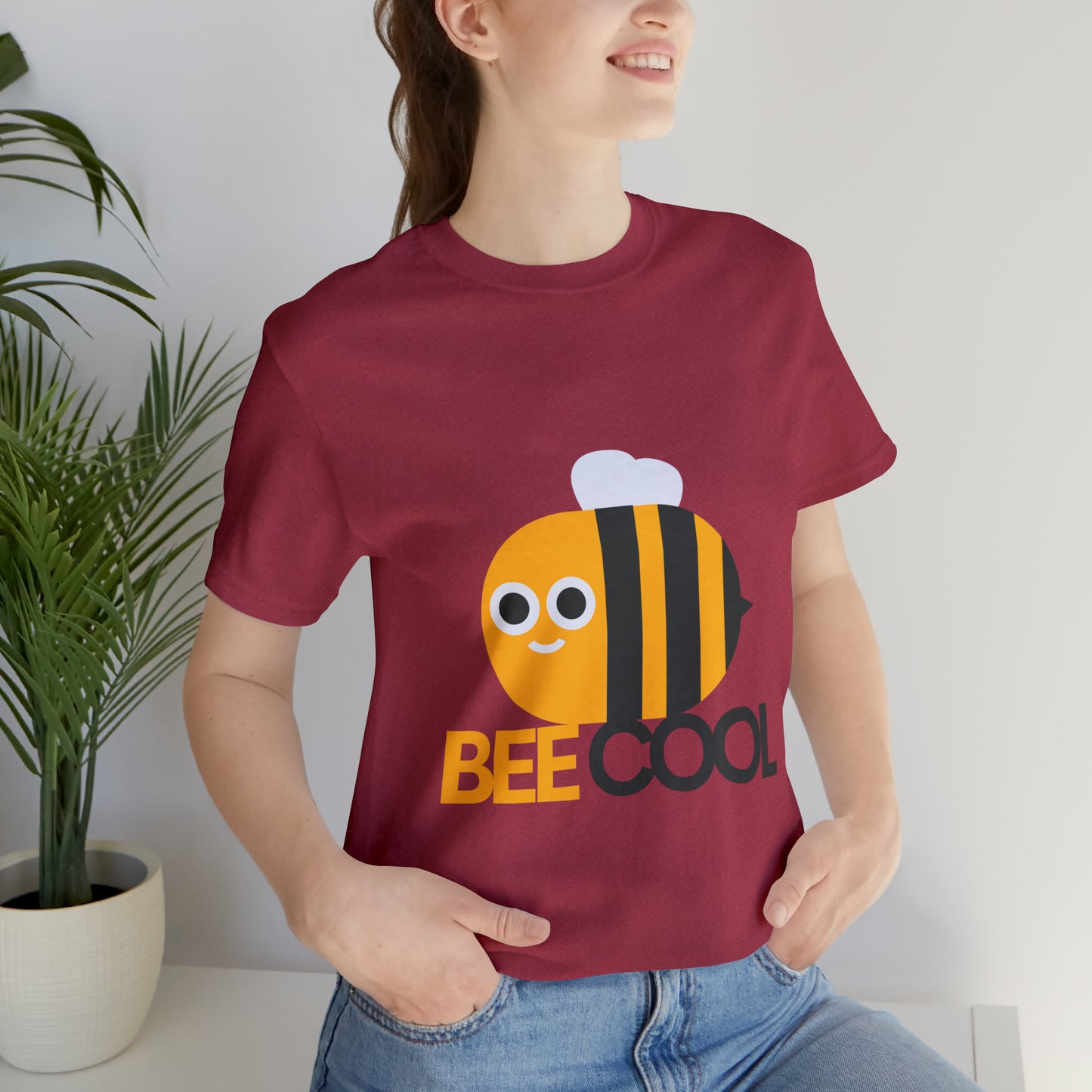 Bee Cool - Unisex Jersey Short Sleeve Tee